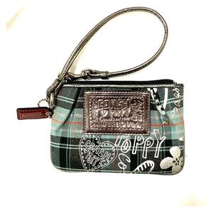 Wristlet